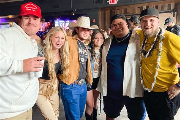 American Idol's Jon Wayne Hatfield dedicated song to his grandpa Ray